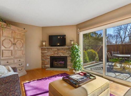 1315 Douglas Dr, Minneapolis, MN 55422-4304