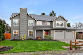 616 Park Ln, Monroe, WA 98272-1718