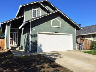185 Audrey Pl, Vacaville, CA 95687-6903