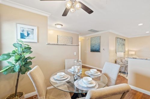 6562 Meath Cir, Huntington Beach CA  92647-3131 exterior