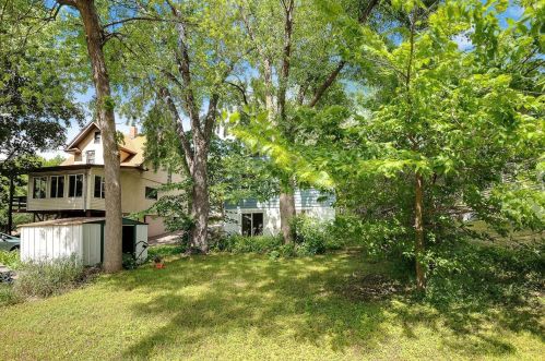 153 Bates Ave, Saint Paul MN  55106-6330 exterior