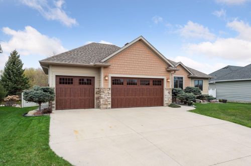3300 Griggs St, Prior Lake, MN 55372-5801