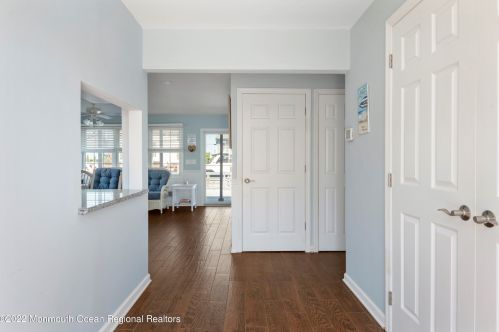 300 Ormond Dr, Lavallette, NJ 08735-2916