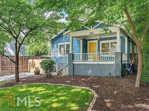 225 Marion Pl, Atlanta, GA 30307-2729