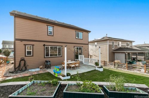 4820 Versailles St, Denver CO  80015-6801 exterior
