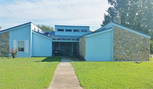 806 Seminole Ave, Coodys Bluff, OK 74048-2101
