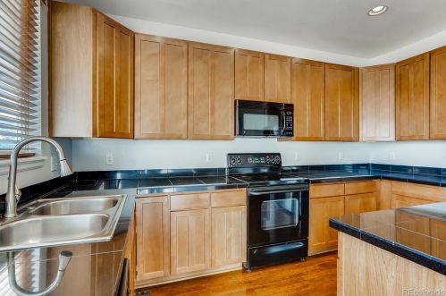 7493 Lewiston St, Denver CO  80016-1459 exterior