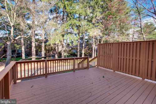 59 Sayre Dr, Princeton NJ  08540-5825 exterior