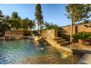 32 Colleton River Dr, Henderson, NV 89052-6646