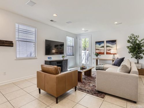 6390 Xanadu St, Englewood CO 80111-2465 exterior