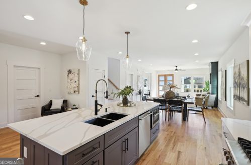 1715 Browning St, Atlanta GA  30314-2203 exterior