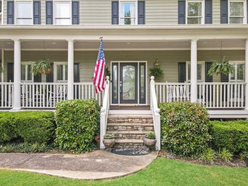 419 Carl Ridge Dr, Kennesaw, GA 30152-5729