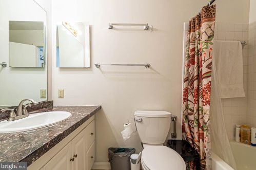 5 Casino Ct, Silver Spring MD 20906-5953 exterior