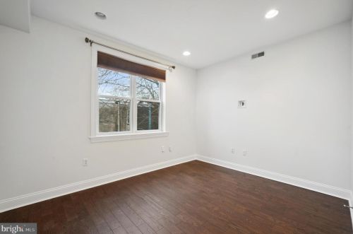 2214 Greenwich St, Philadelphia PA  19146-4207 exterior