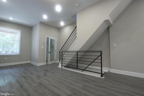 2525 Cumberland St, Philadelphia PA  19125-3100 exterior