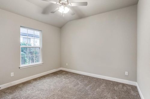 1308 Lagonda Ave, Fort Worth TX  76164-8614 exterior