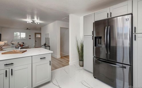995 King St, Denver CO  80204-3112 exterior