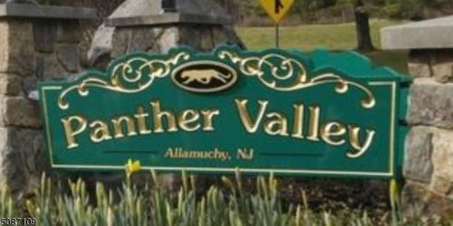 48 Green Heron Dr, Hackettstown NJ  07840-3330 exterior