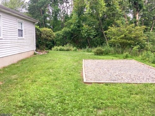 30 Kim Ln, Hackettstown NJ  07840-5624 exterior