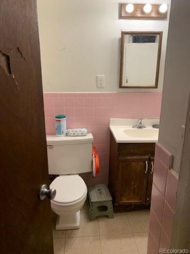 3615 11th Ave, Greeley CO  80620-2105 exterior