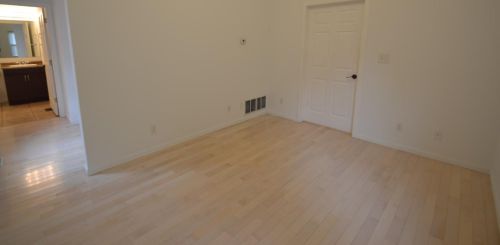 357 Greenwich St, Valpo IN  46383-6529 exterior