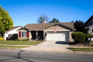 760 Babbs Creek Dr, Gilroy, CA 95020-3400