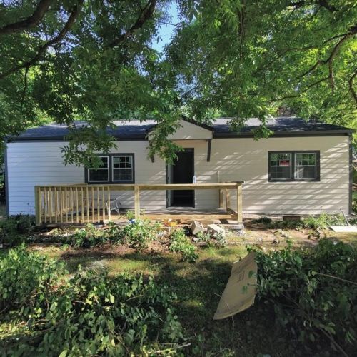 687 Warren Dr, Forest Park, GA 30297-1345