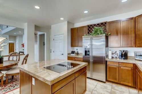 6118 Fundy Way, Aurora CO 80016-3860 exterior