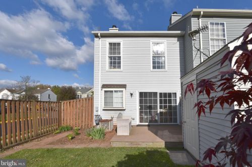 3013 Mcmaster Ct, Herndon, VA 20171-3733