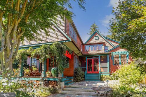 1310 Noyes Dr, Silver Spring MD 20910-2224 exterior