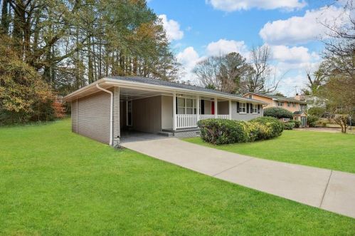 2932 Heather Dr, Atlanta GA  30344-1944 exterior