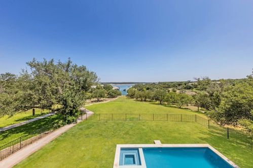 401 Brooks Hollow Rd, Austin, TX 78734-3479