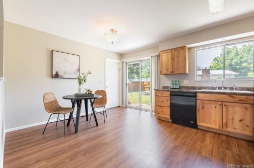 2463 Memphis Way, Aurora CO 80017-3103 exterior