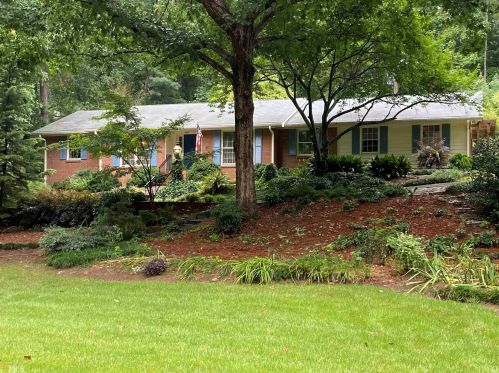 1160 Brookside Dr, Conyers, GA 30012-4602