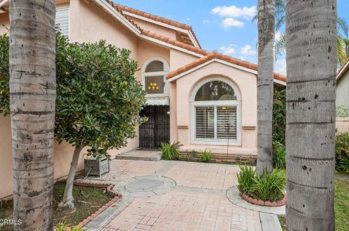 2402 Hillrose Pl, Oxnard, CA 93036-1566