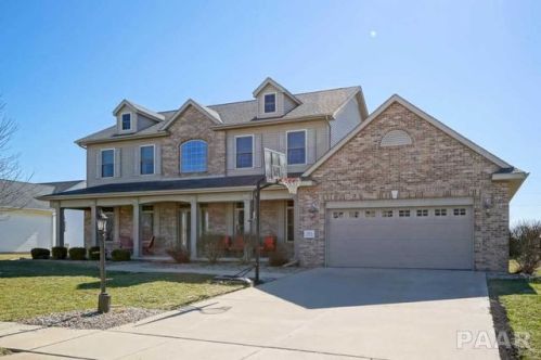 105 Windsong Dr, Beverly Manor, IL 61571-9442