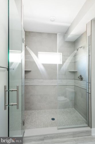 1937 4 St, Philadelphia PA 19140-2417 exterior