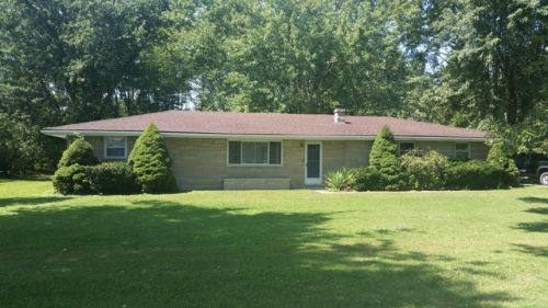 10557 Hueseman Rd, Aurora, IN 47001-2255