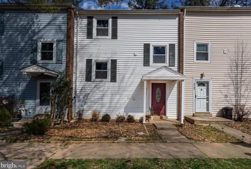 4967 Tibbitt Ln, Springfield, VA 22015-1516