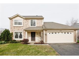 1751 Napoleon Dr, Naperville, IL 60565-2640