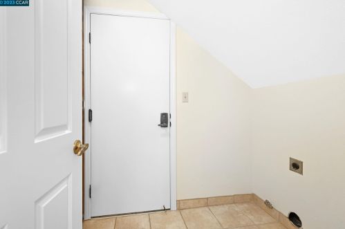 61 Moore Ct, San Ramon, CA 94583-2530