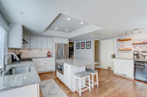 7870 Valentia St, Englewood CO 80112-3302 exterior