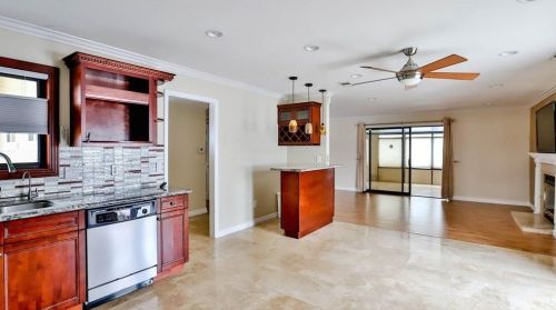 6932 Marilyn Dr, Huntington Beach CA  92647-4344 exterior