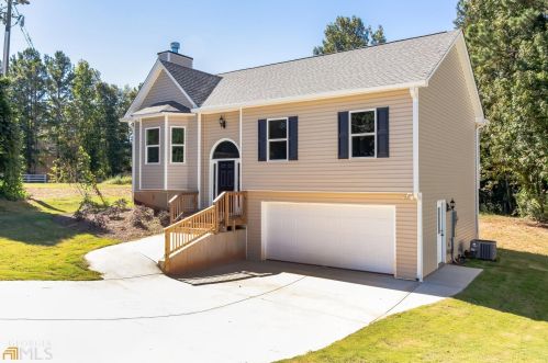 100 Hampton Oaks Cir, Villa Rica, GA 30180-7383