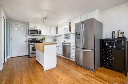 97 Ward St, Norwalk CT  06851-2827 exterior