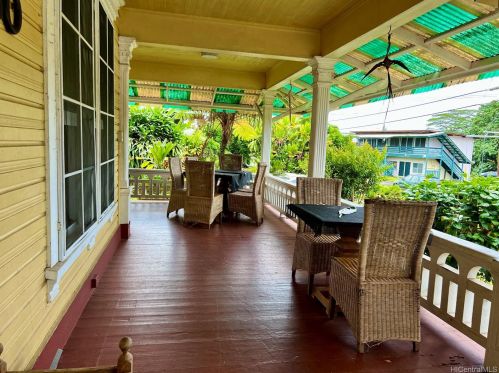 350 Lehua St, Hilo, HI 96720-2351