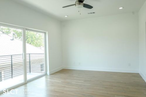 708 9th St, Dallas TX  75208-4901 exterior