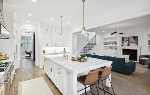 1852 Anjaco Rd, Atlanta GA  30309-1808 exterior