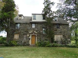 2211 52nd St, Philadelphia, PA 19131-2312