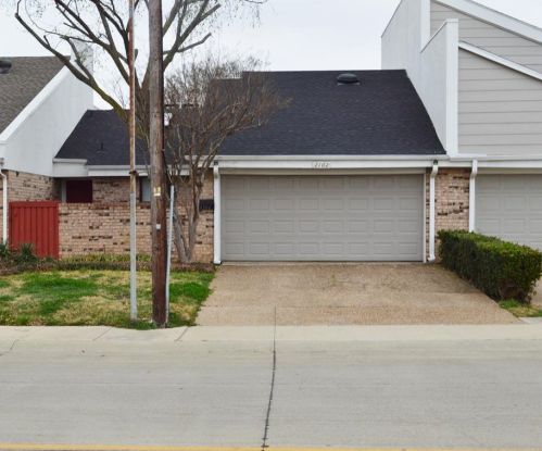 2102 Willowgate Ln, Carrollton, TX 75006-4647